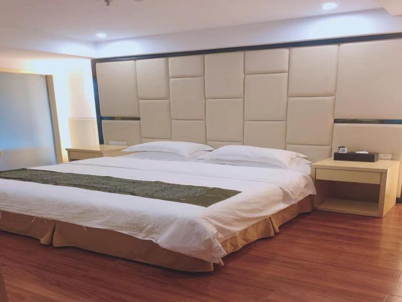 Greentree Inn Anhui Huangshan She County Huizhou Ancient City Middle Huangshan Road Business Hotel Bagian luar foto